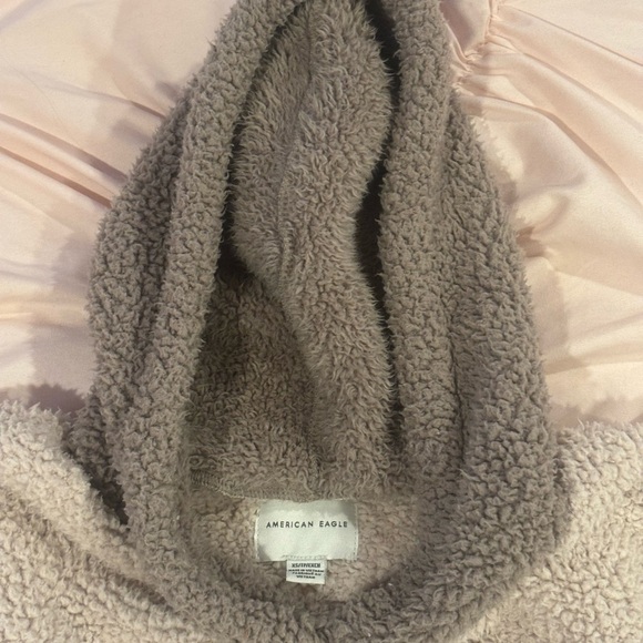 Fuzzy American Eagle Hoodie - Picture 3 of 4